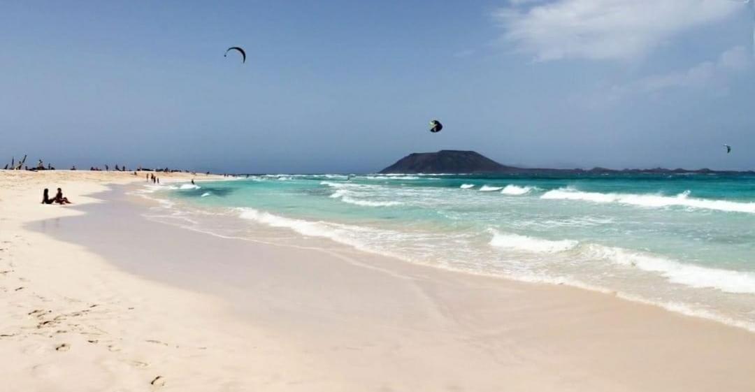 Beautiful Garden Flat Nearly Refurbished Free Wifi Apartment Corralejo Bagian luar foto